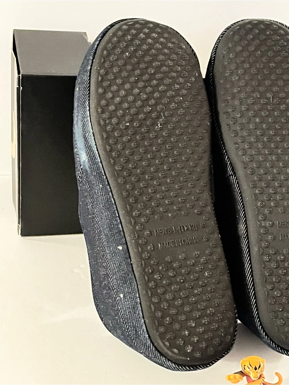True Religion Men Denim Moccasin Loafer Slippers Large 11-12  EUC